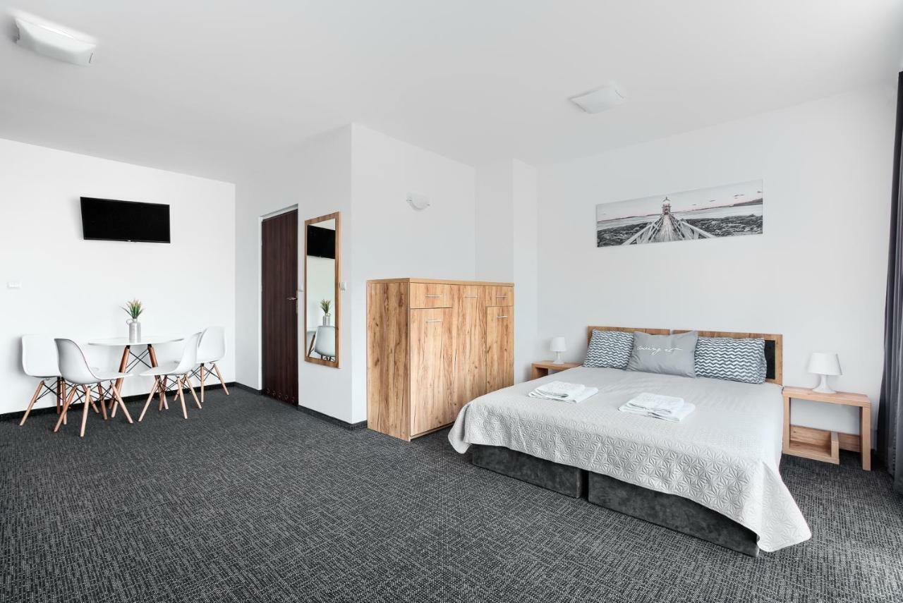 Resort Holiday Home Centrum Opieki I Rehabilitacji Jaroslawiec Luaran gambar